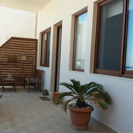 Gina's Kolymbari